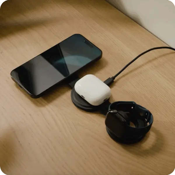 Satechi OntheGo 3-in-1 wireless oplader (15W) - Black